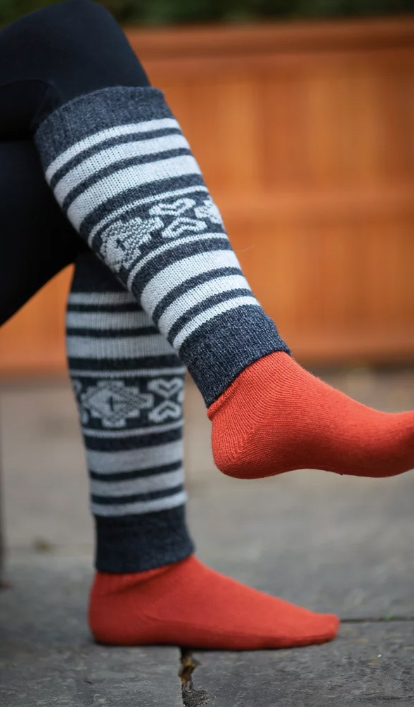 legwarmers3 Charcoal leggings